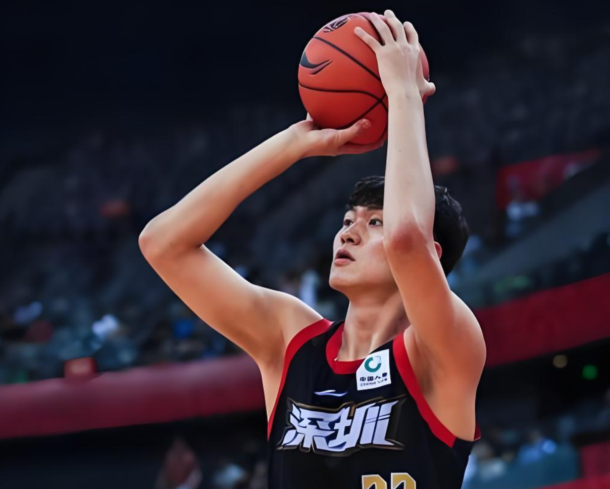 乐彩网-赢山西10分!CBA名记大赞深圳队1人:拥有这样的球员,很幸运